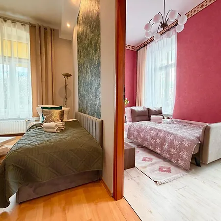 Apartment Pulaskiego Spacious By Bookinghost *